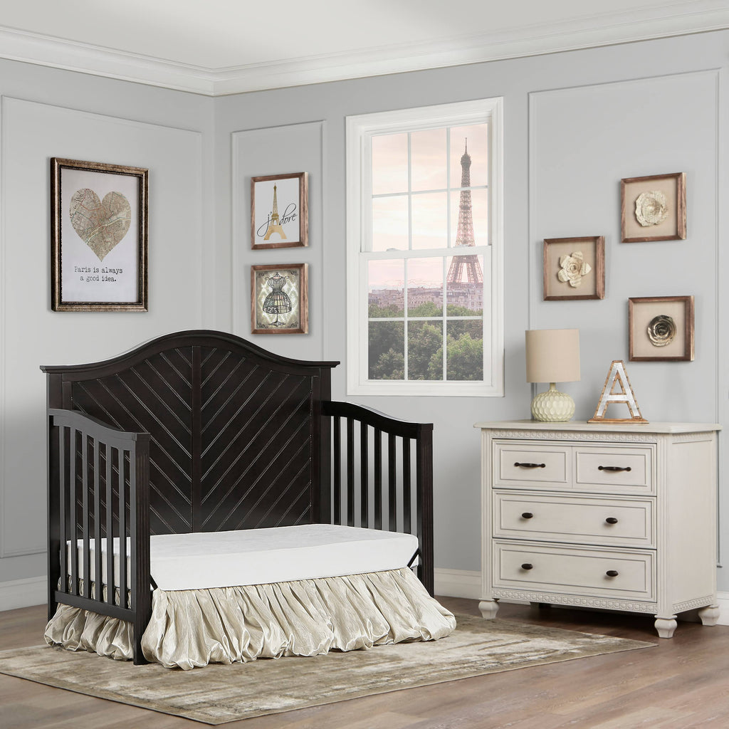 Convertible Crib Q85348
