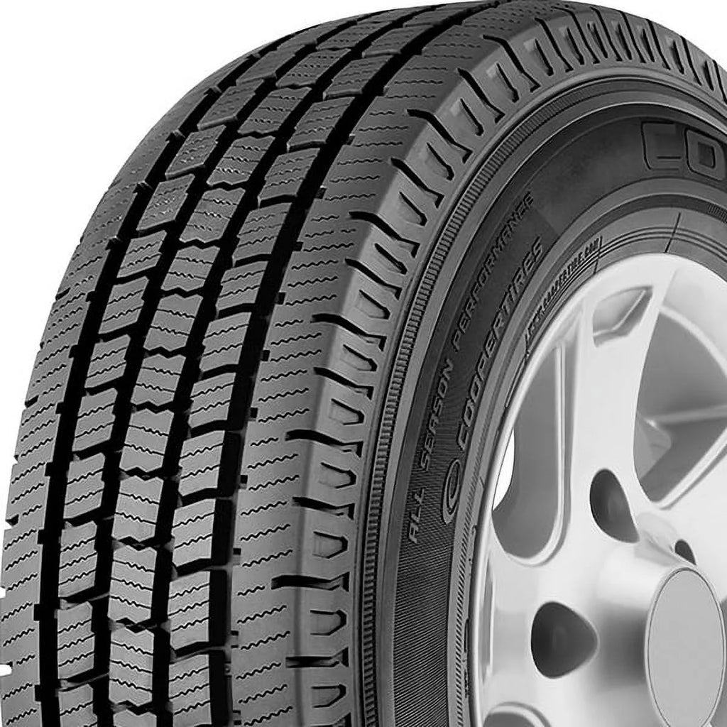 All Season Light Truck Tire G2806