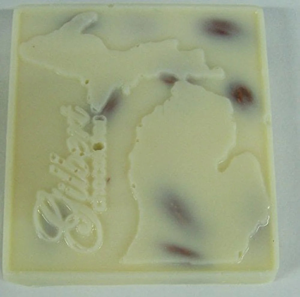 White Chocolate Almond Candy Bar A574