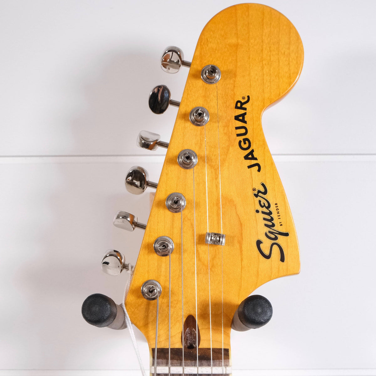 3-Color Sunburst Electric Guitar O6872