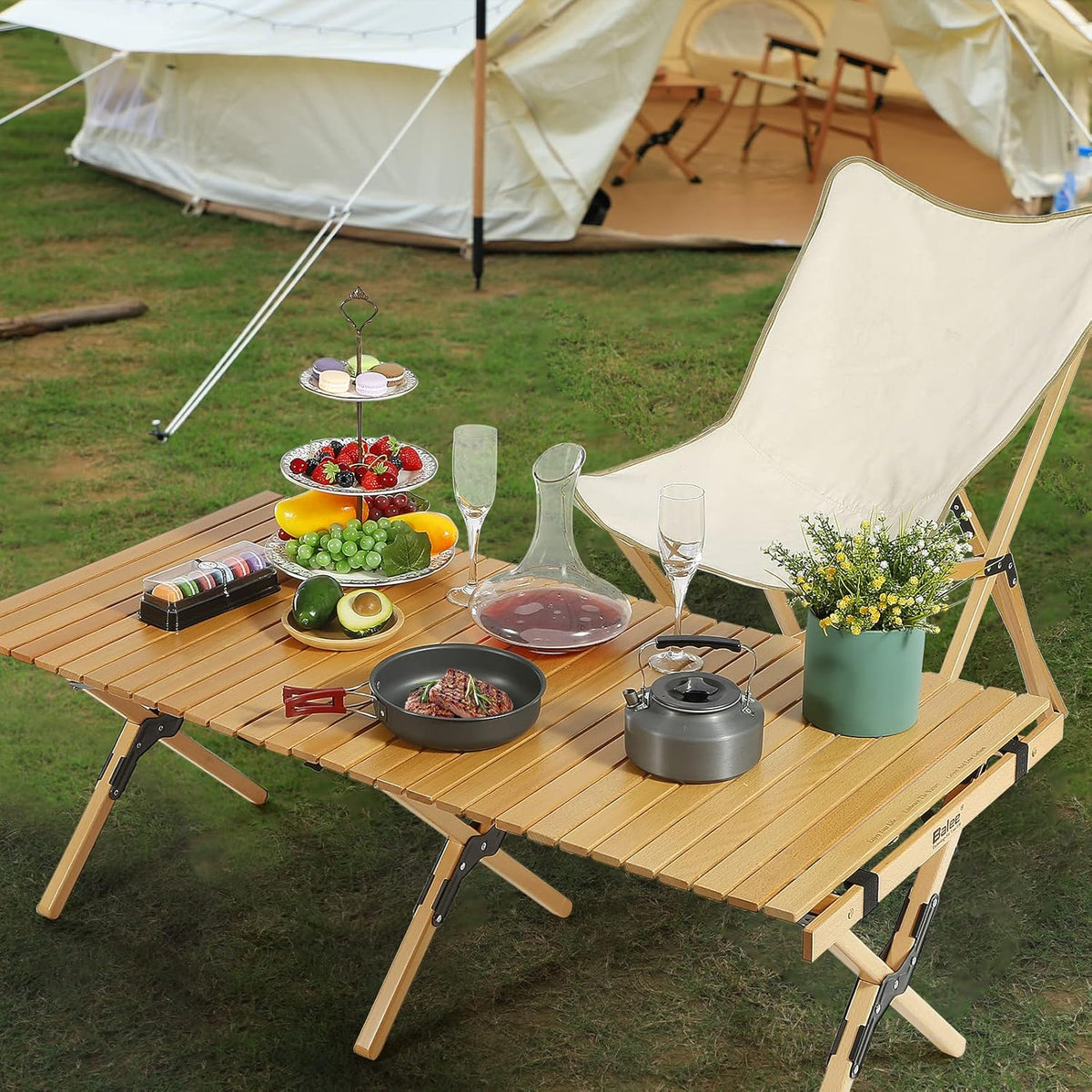 4ft Foldable Wooden Picnic Table with Carry Bag H83720