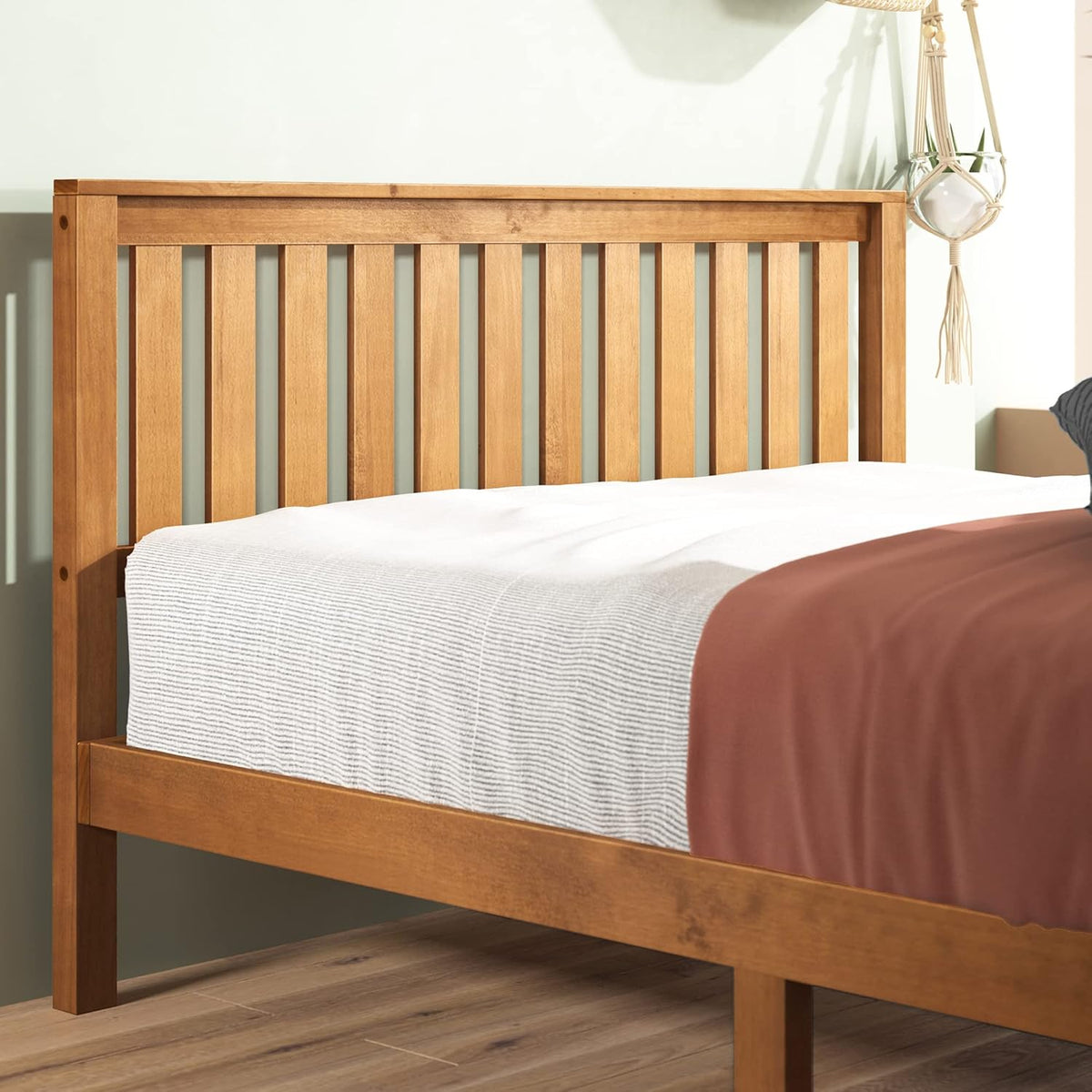 Rustic Pine Twin Wood Platform Bed Frame with Headboard D1994
