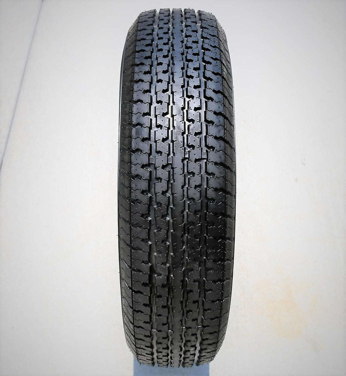Steel Belted Trailer Radial Tire ST205/75R15 Load Range E 10-Ply BSW T6485