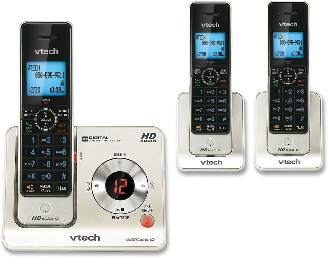 Expandable Cordless Phone with Answering System and Caller ID, Silver with 3 Handsets W526