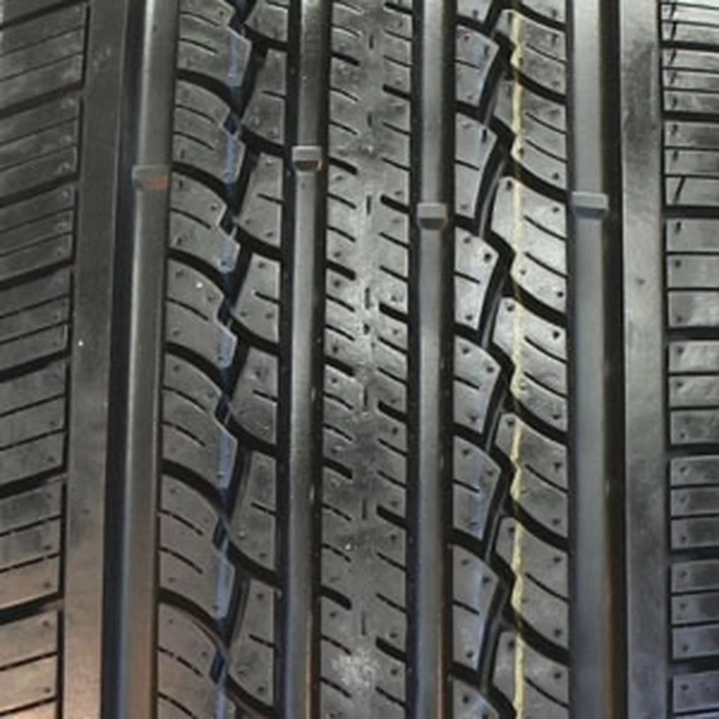 All Season 225/70R16 103T Passenger Tire D52640