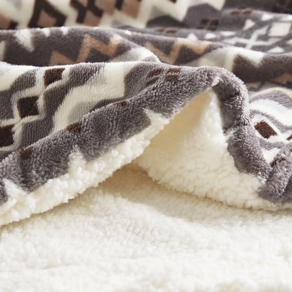 Sherpa Plush Reversible Fleece Throw Blanket P3755