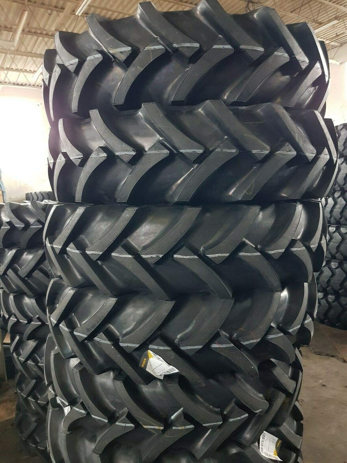11.2x24 12 Ply Tractor Tires with Tubes U94199